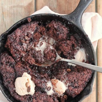 Hot Fudge Sundae Cake