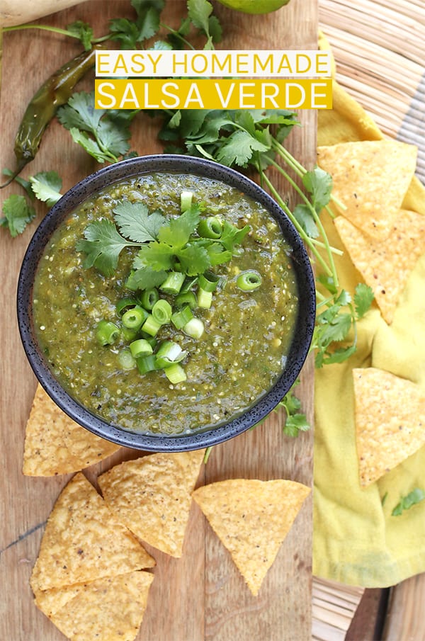 This homemade salsa verde is made with roasted tomatillos and poblano peppers for a salsa that is easy, refreshing, and full of flavor. #vegan #salsa #appetizers #partyfood #mydarlingvegan