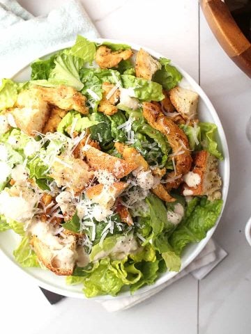 Vegan Chicken Caesar Salad with Soy Curls