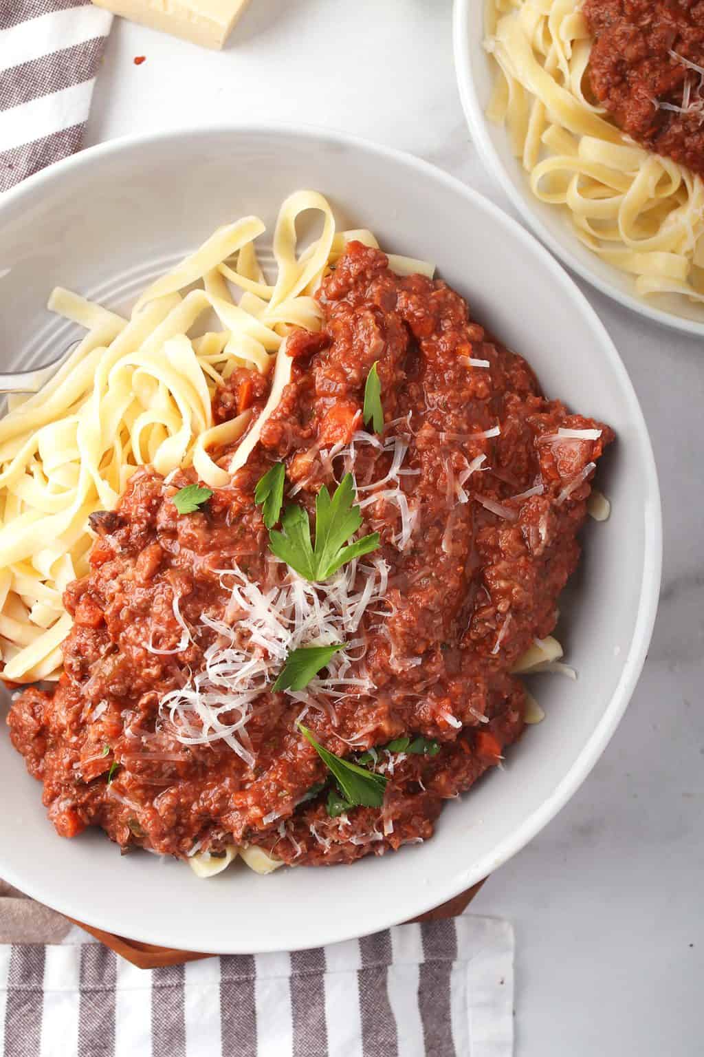 Vegan Bolognese Sauce w/ Mushrooms - My Darling Vegan