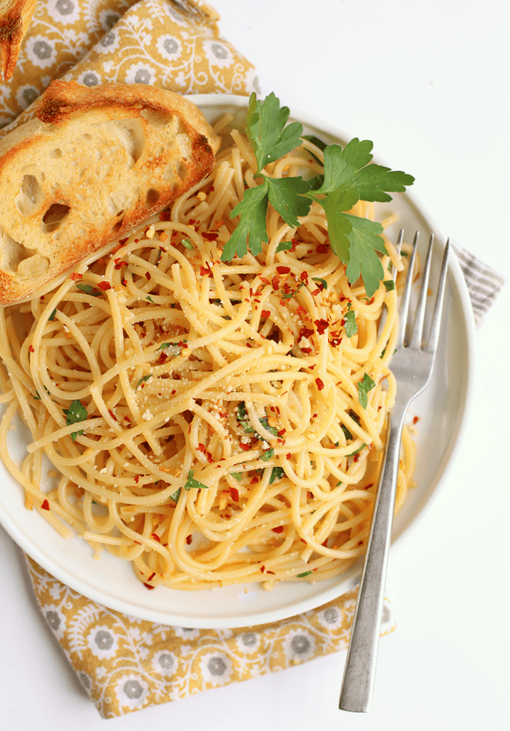 Pasta with Olive Oil and Garlic