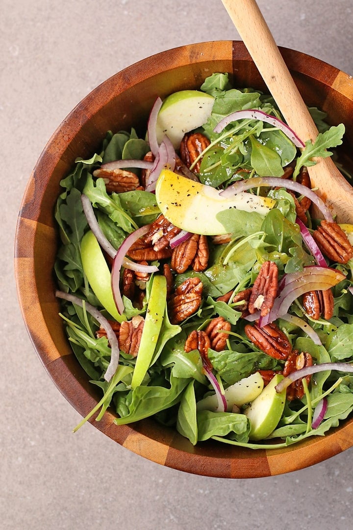 Apple Spinach Salad with Curry Vinaigrette | My Darling Vegan