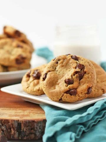 Vegan Chocolate Chip Cookies