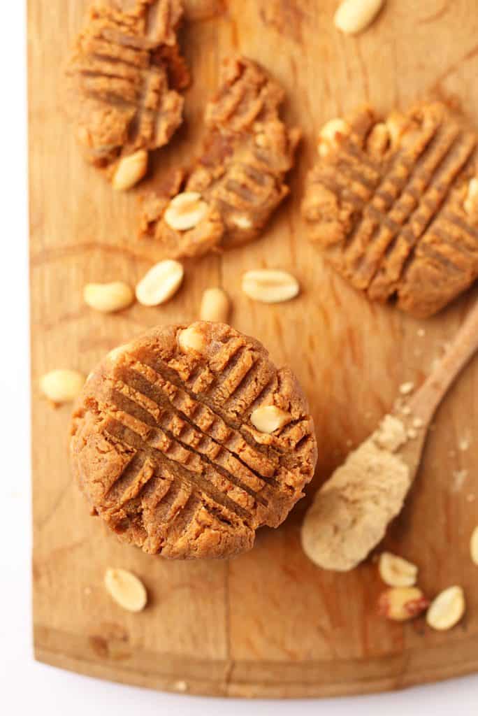 Flourless Peanut Butter Protein Cookies