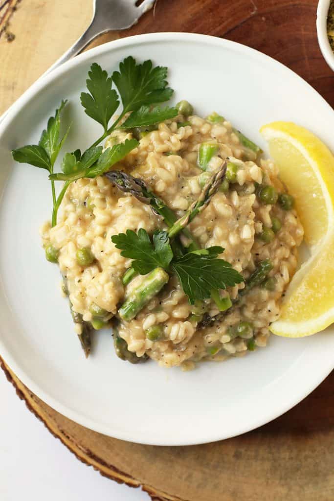 Vegan Risotto with Asparagus and Peas