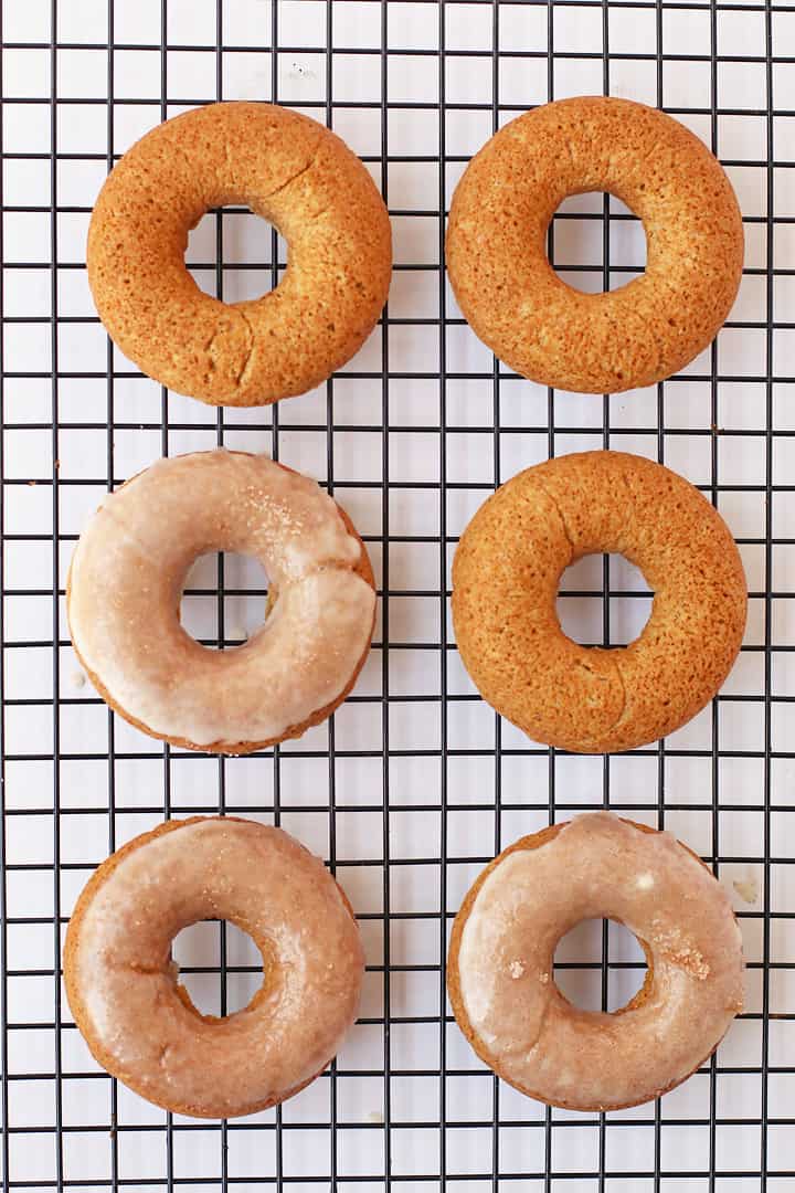 Vegan donuts on a wire cooling rack