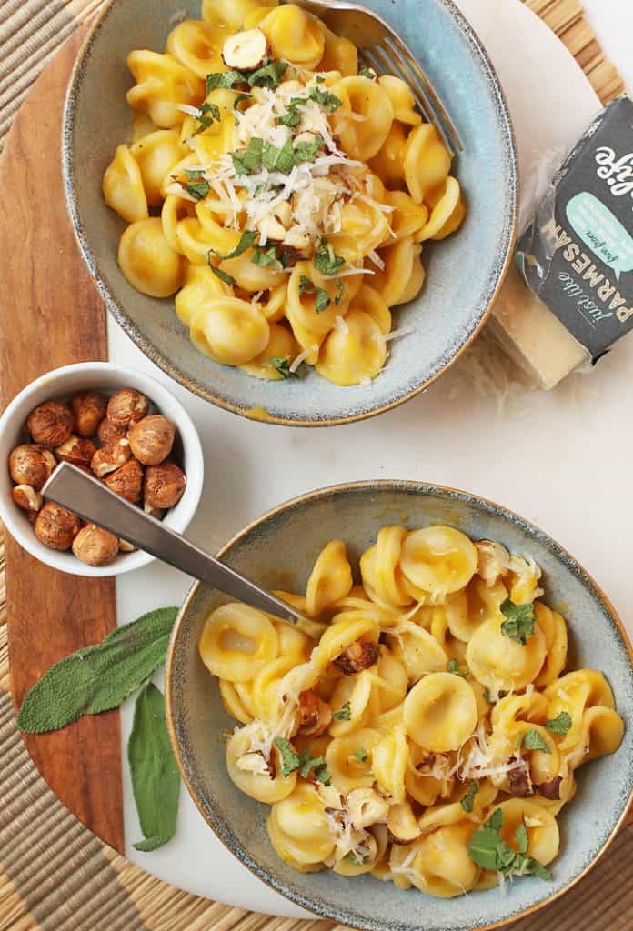 Creamy Butternut Squash Pasta (vegan!)