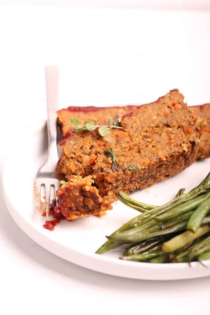 Vegan Meatloaf with Mushrooms and Lentils