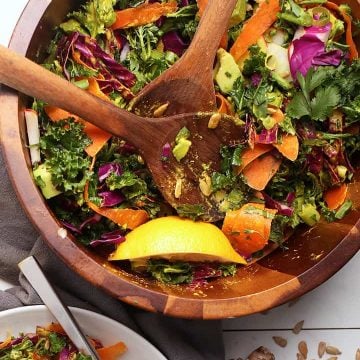 Green Detox Salad in a large wooden bowl