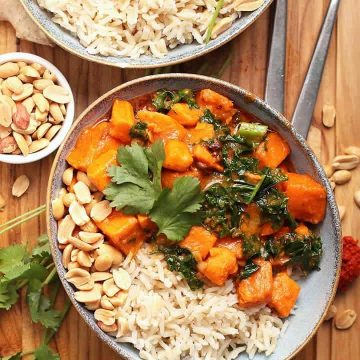 Sweet Potato Curry with rice and peanuts