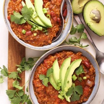 Finished recipe in two bowls