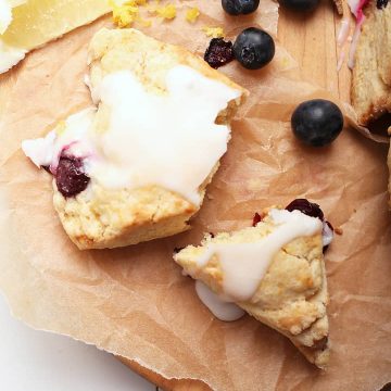 Blueberry Scones with lemon and fresh blueberries