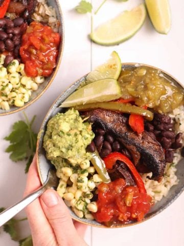 Close up Vegan Fajita Bowls