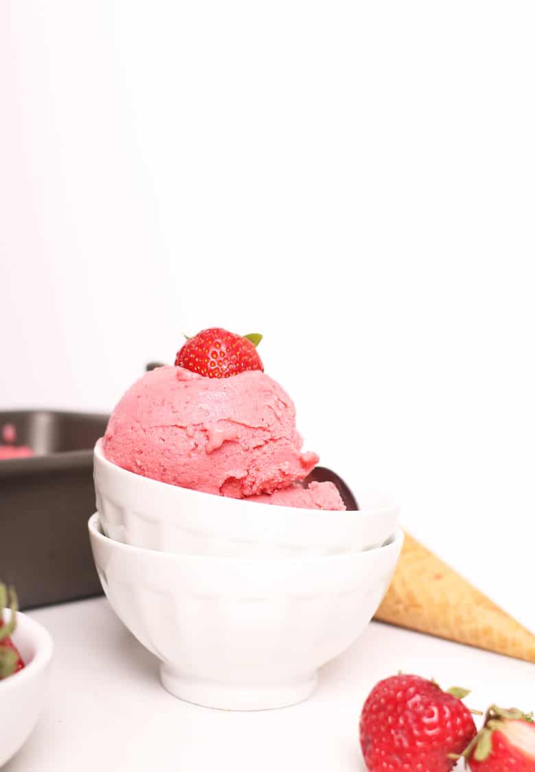 Best Vegan Strawberry Ice Cream • It Doesn't Taste Like Chicken