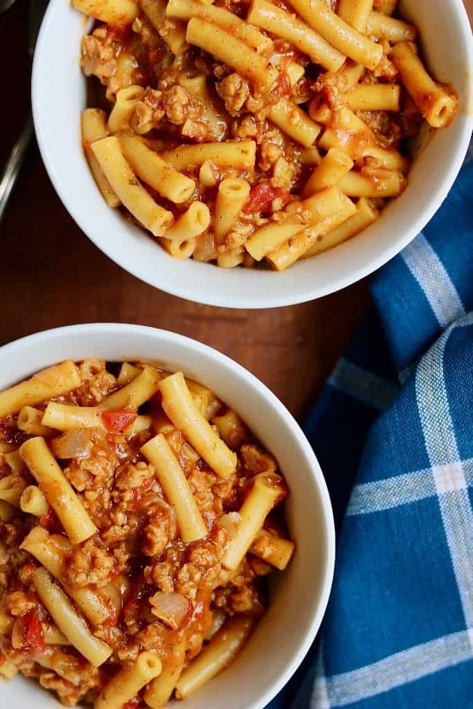 Vegan Hamburger Helper in two bowls