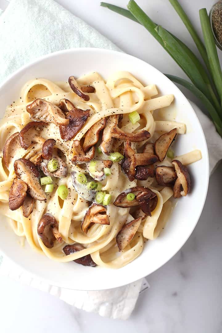 Vegan Creamy Pasta with mushrooms and green onions