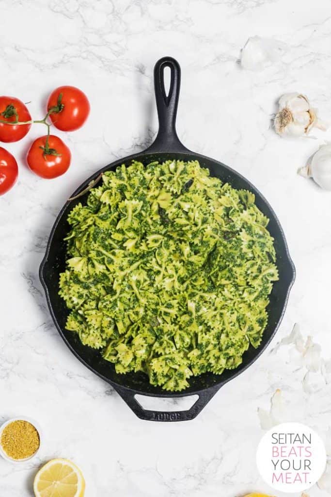 Kale Pesto Pasta in skillet