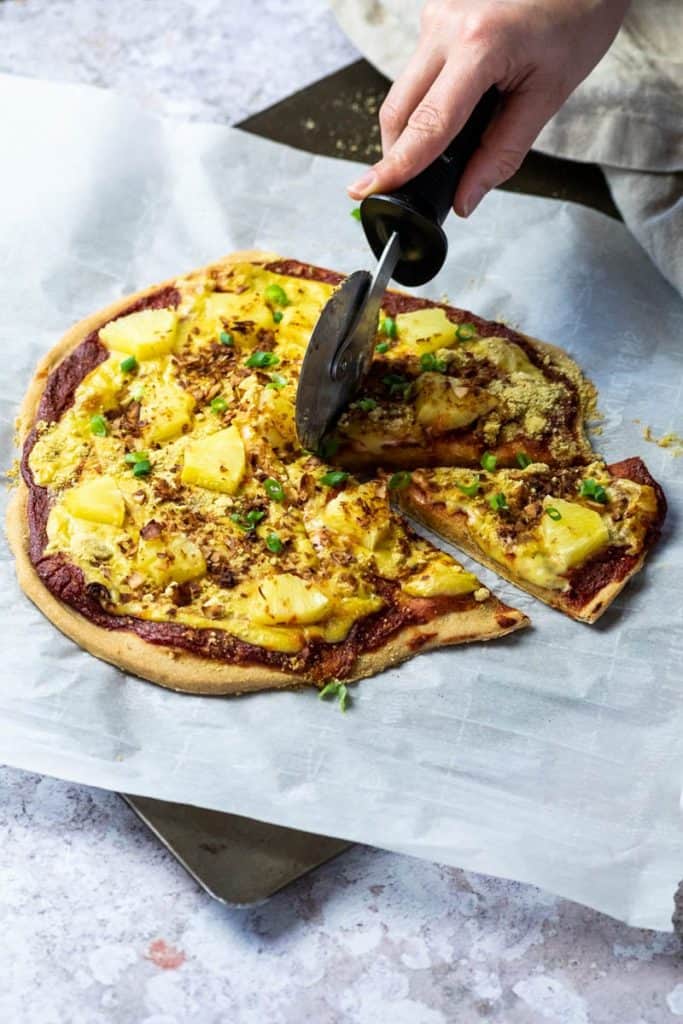 Vegan Hawaiian Pizza