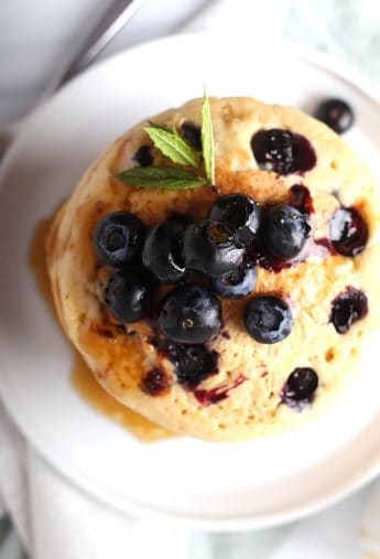 Fluffy Vegan Blueberry Pancakes