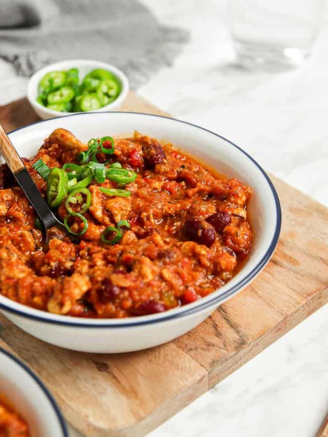 Vegan Pumpkin Chili with Tempeh