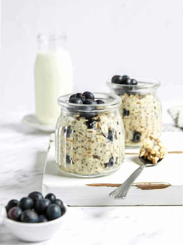 Overnight Oats with Blueberries