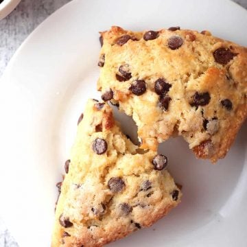 Finished scone on a white plate