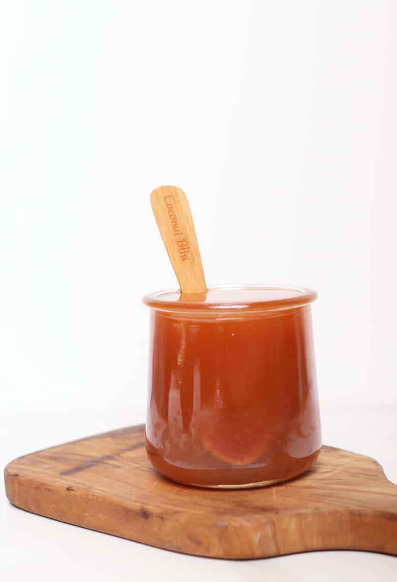 Homemade vegan caramel sauce