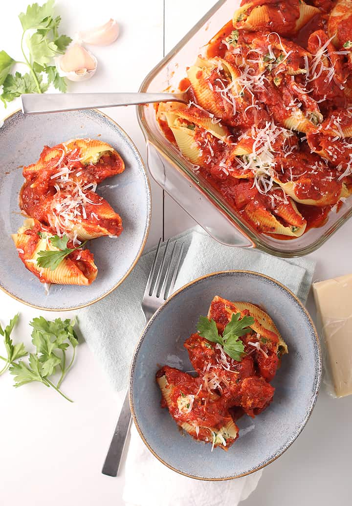 Two plates of jumbo stuffed shells