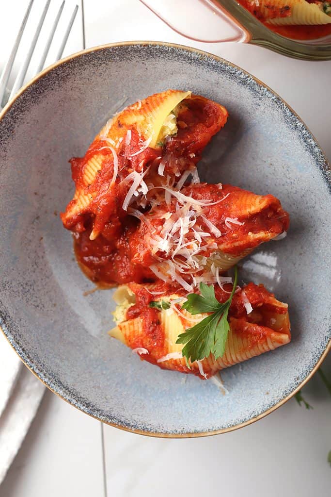 Vegan Ricotta stuffed shells